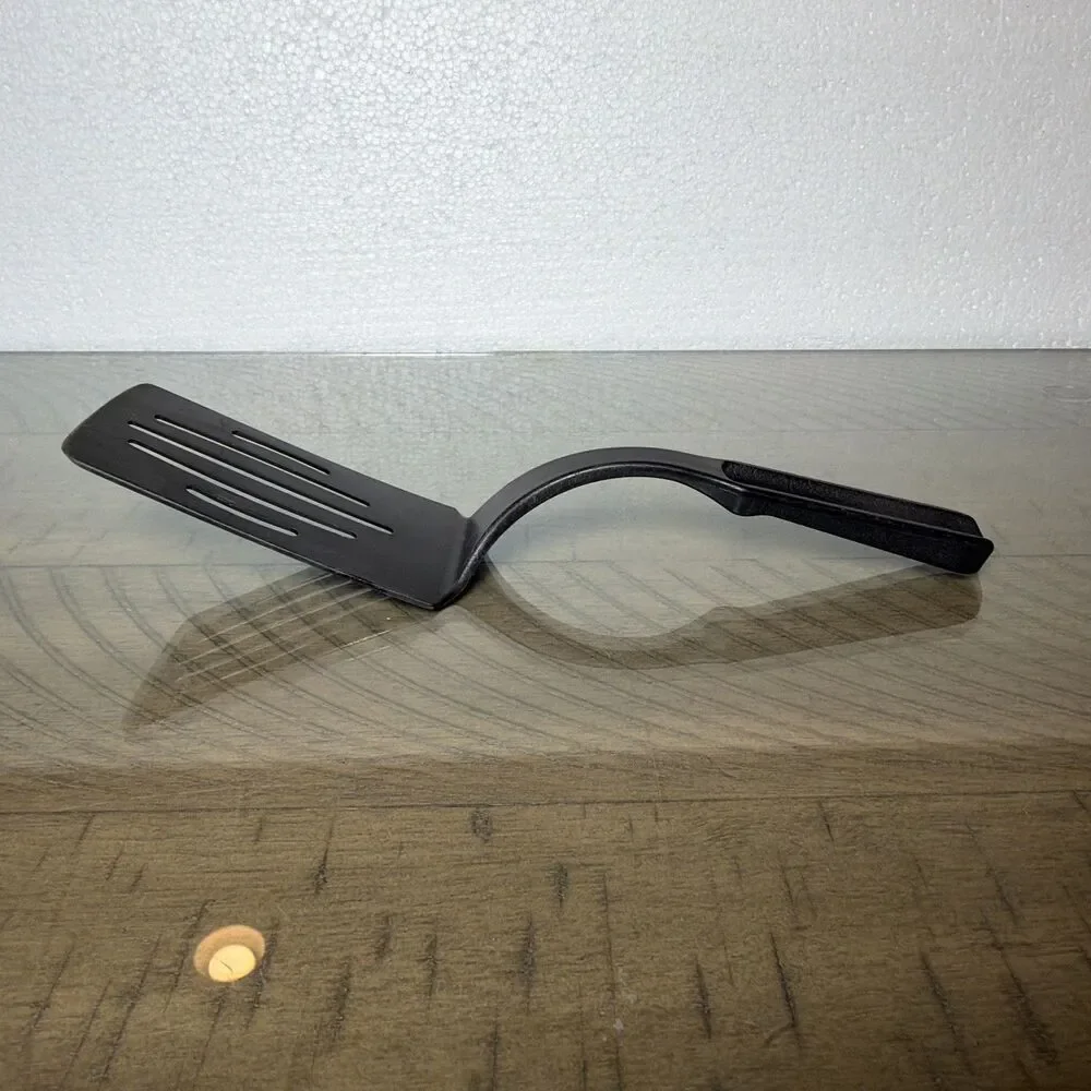 Pampered Chef Black Nylon Slotted Spatula 12.5” 2351 Flipper Turner Heat Resist